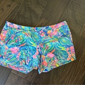Lilly Pulitzer Ocean View Shorts XL